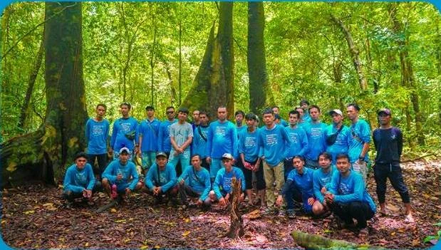 Gathering bersama tim